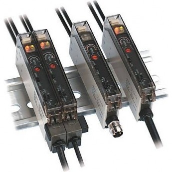 Фотоэлектрический датчик ALLEN-BRADLEY 45FSL-2LGE-P4 63321